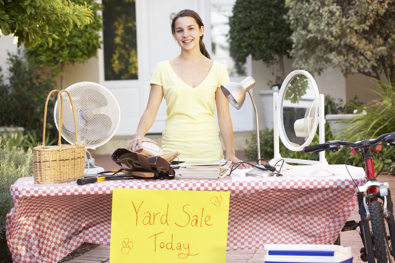 Eco-friendly practices for minimizing household waste
